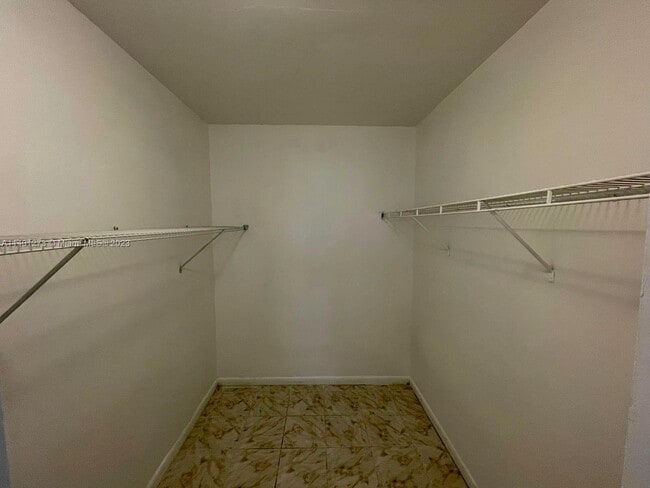 Photo - 3710 NW 21st St Unit 211