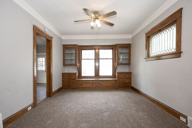 Photo - 4 BED 1 BATH SINGLE FAMILY HOME IN CLEVELAND!