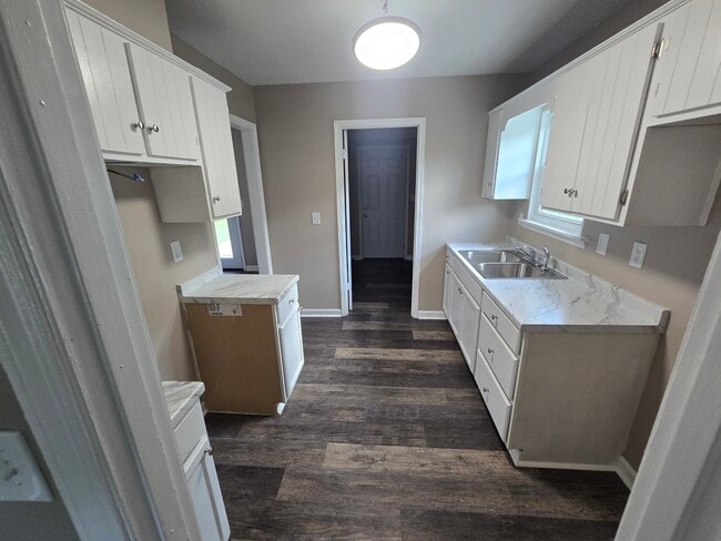 Photo - 4512 Hurlston Dr