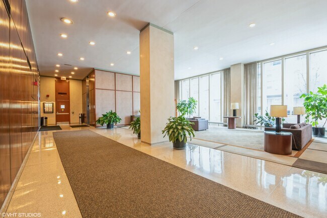 Photo - 3550 N Lake Shore Dr Unit 1514