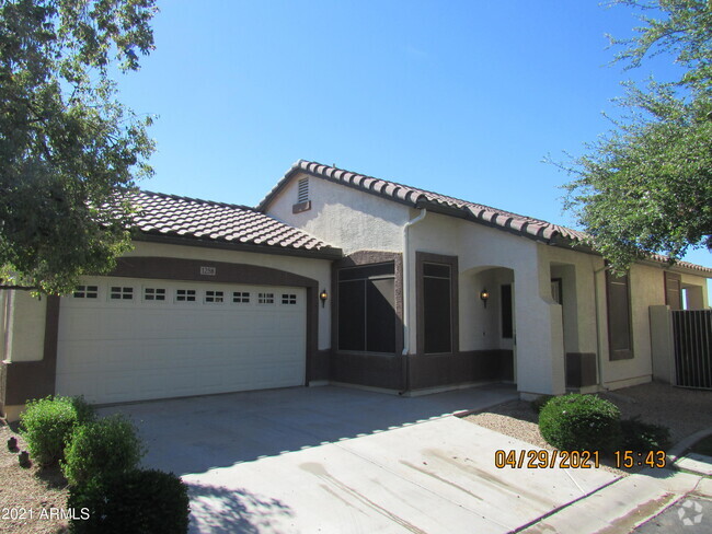 Building Photo - 1258 E Thompson Way Rental