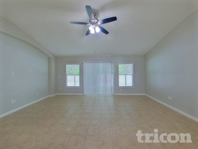 Photo - 86301 Fortune Dr