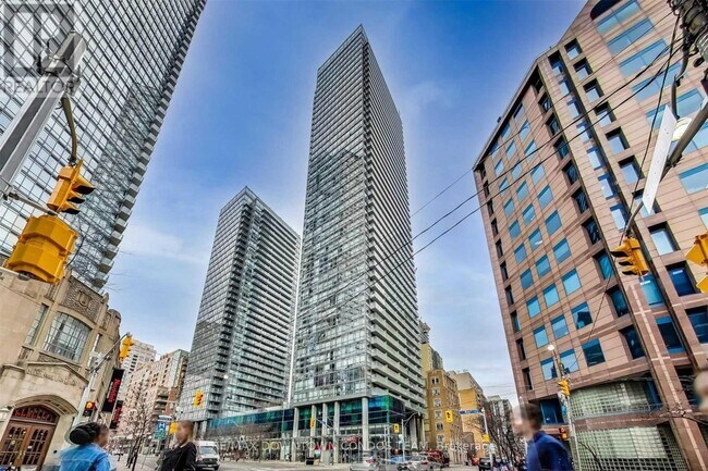 Photo - 38 Grenville St Unit 1503