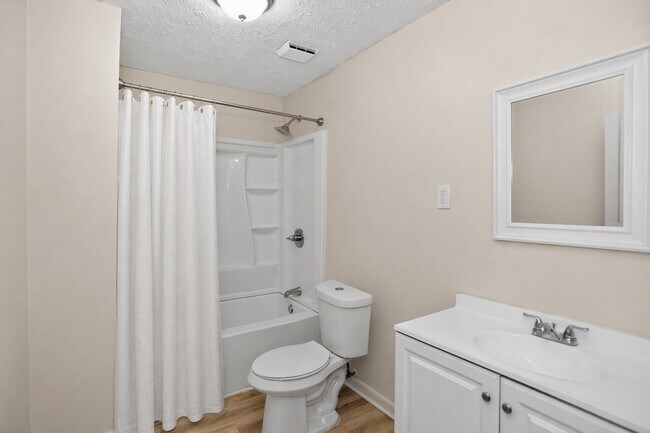 Photo - 468 Watson Ferry Dr