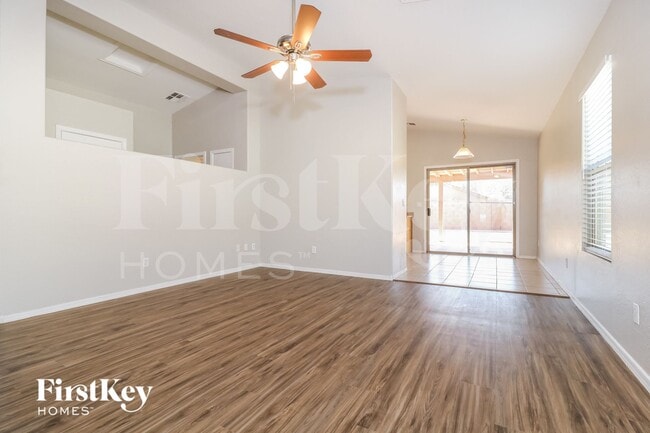 Photo - 14805 W Redfield Rd