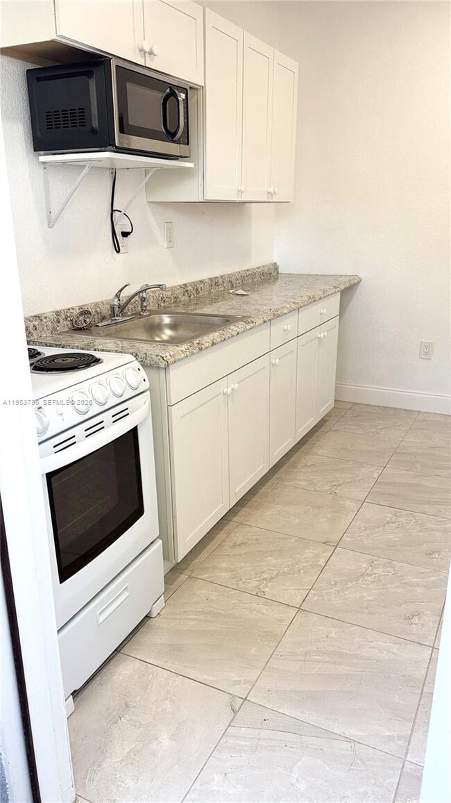 Building Photo - 5245 NW 192nd Ln Unit 1