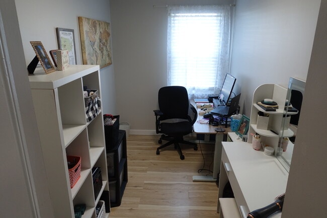 Bedroom 3/Office - 829 3rd Ave
