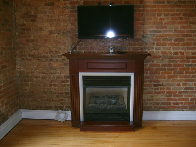 Photo - 112 Bidwell Pkwy Unit 2