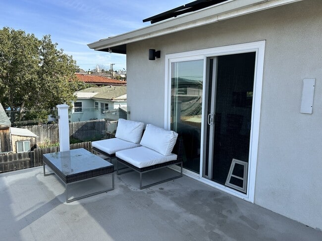 Photo - 1522 Morenci St Unidad 1522 Morenci St San Diego CA 92110