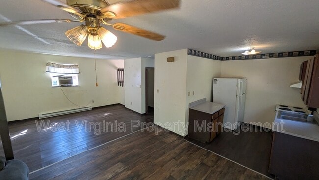 Building Photo - 4 Lair of II Unit #4 Rental