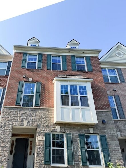 Photo - 2856 Ridington Rd