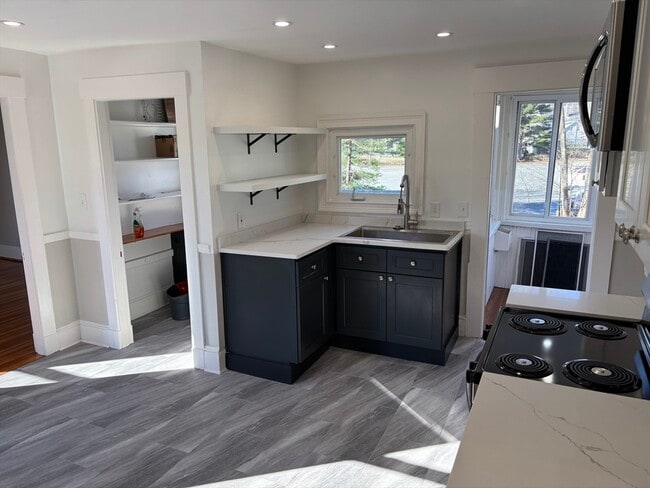 Photo - 240 Nahatan St Unit 240