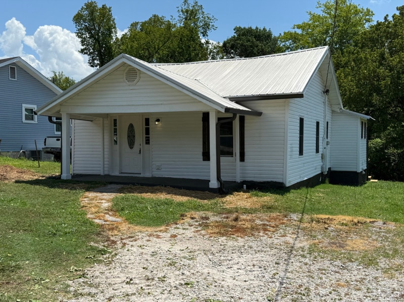 Photo - 1008 Avenue A House