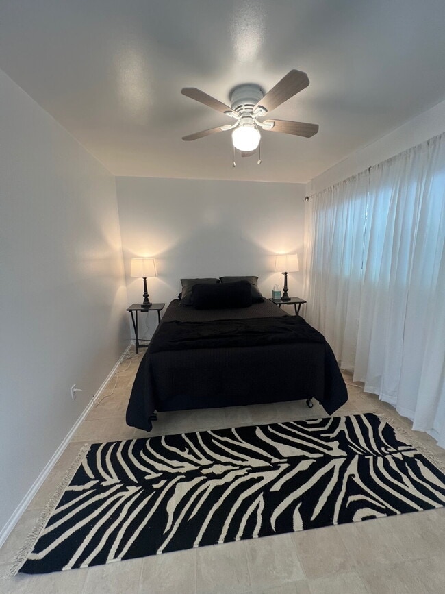 Photo - 1132 Dover Ln Unidad A