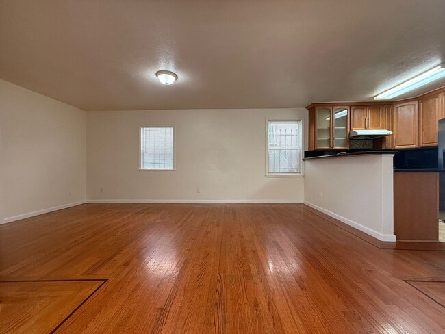 Photo - 2238 E 21st St Unit 2238/lower