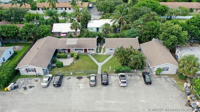 Photo - 1883 Smith Dr Unit 2