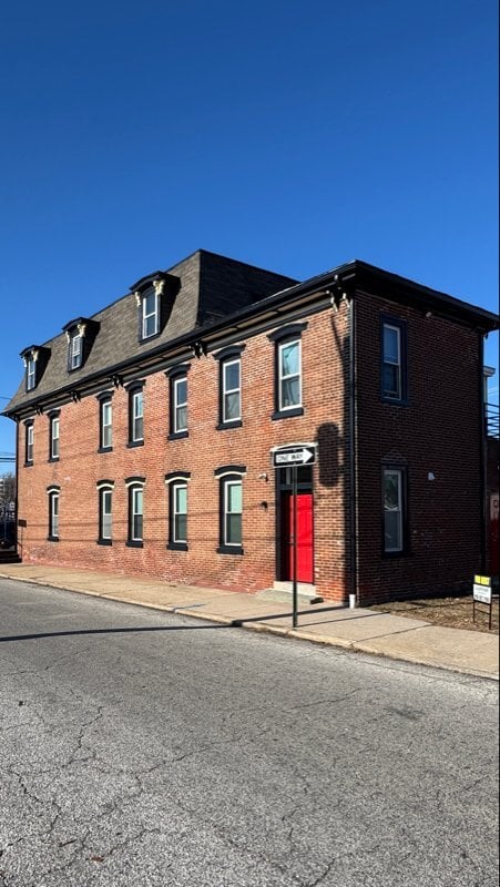 Photo - 444 Bridge St Unit d