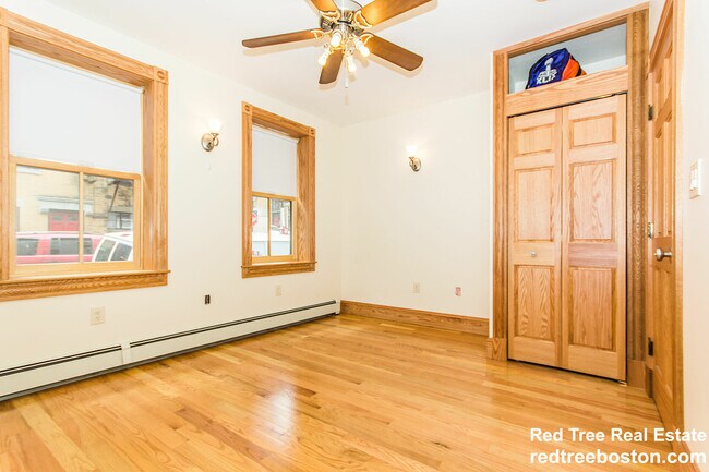 Photo - 29 Phillips St Unit 1