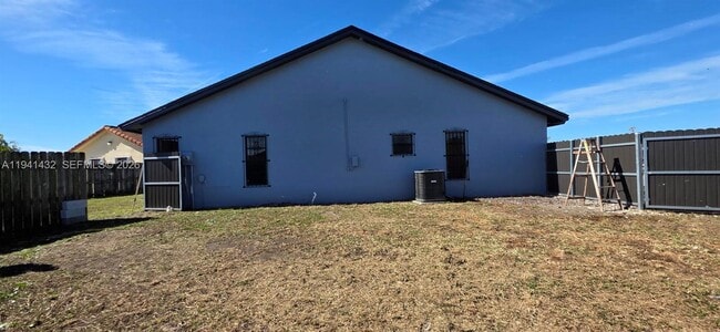 Photo - 15238 SW 58th Terrace