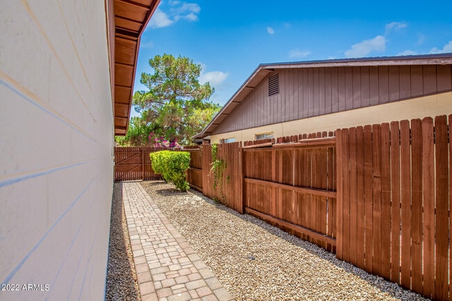 Photo - 1840 E Inverness Ave