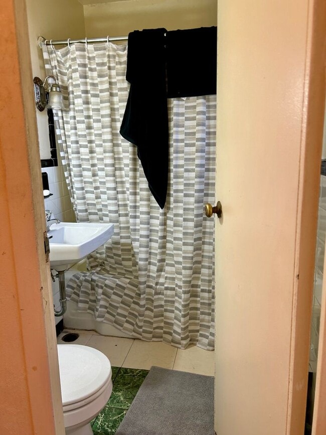 Photo - Cozy 1 bedroom in Shadyside Unidad B35