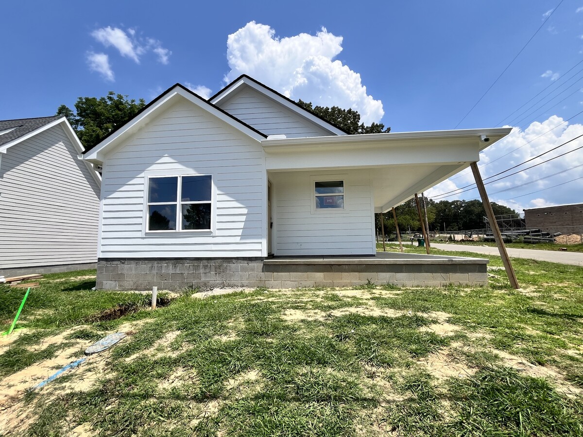 Photo - 135 Edgewood Ave House