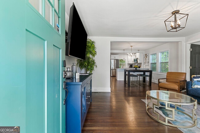 Photo - 1472 North Avenue NW