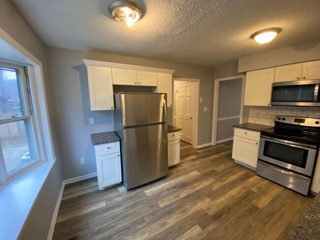 Photo - 3 Bedroom 2.5 Bath 2 car garage Fully updated home for rent in Gibsonville with  Granite counter ...