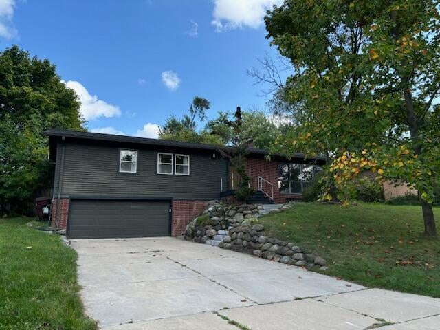 Photo - 921 Lennox St