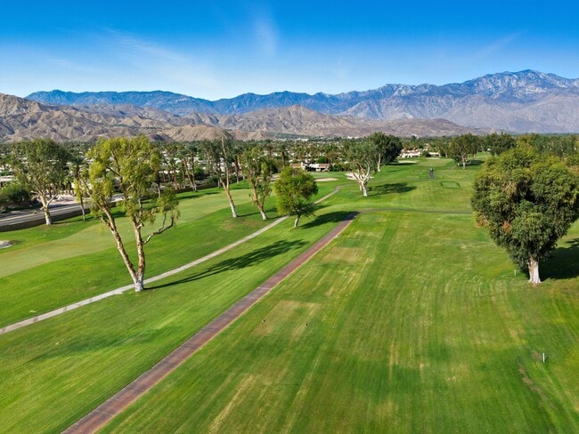 Photo - 809 Inverness Dr