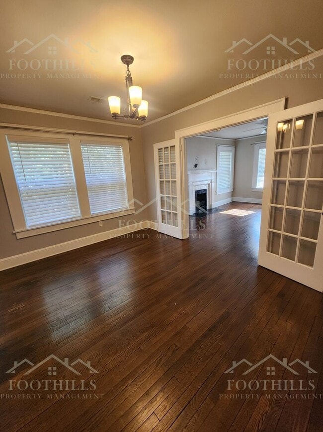 Photo - 709 E Calhoun St