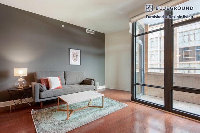 Building Photo - 401 Massachusetts Ave NW Rental
