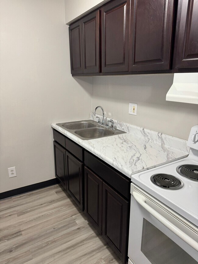 Photo - 221 Cookstown New Egypt Rd Unit B6