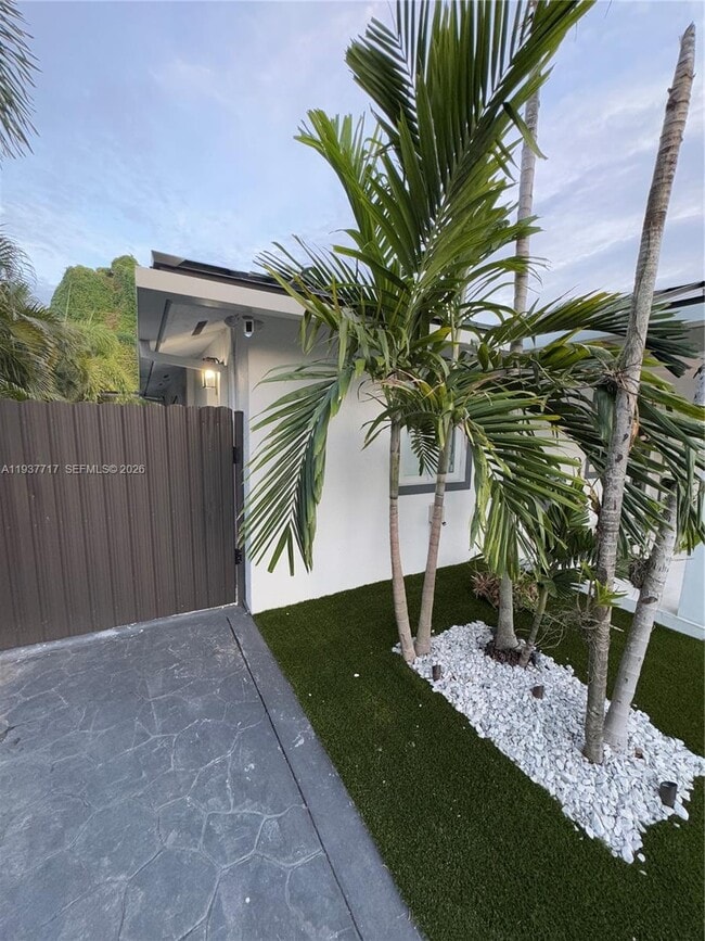 Photo - 4171 SW 99th Ct Unit SIDE