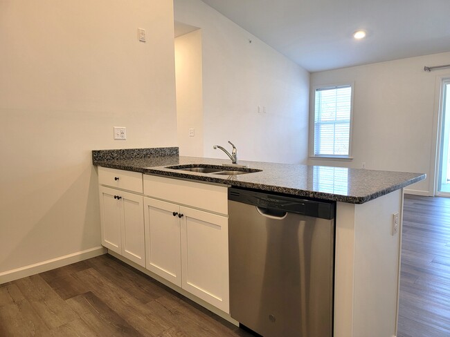 Photo - 4530 Commerce St Unit Apt 202