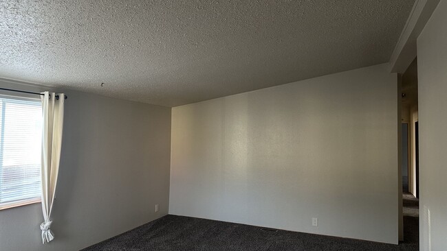 Photo - 3 Bedroom Manufactured Home in 55+Older