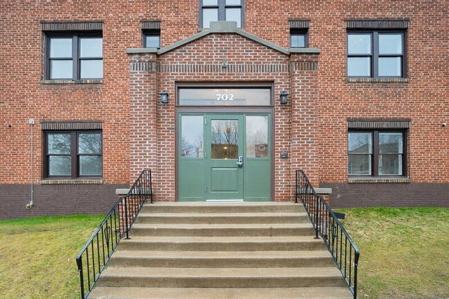 Photo - 702 20th St Unit 305