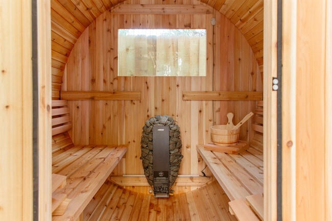 Photo - 521 28th St Unit SI ID1440779P