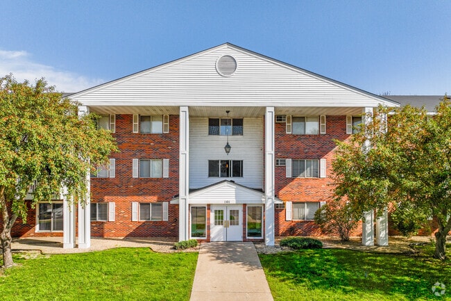 Carriage Oaks Apartments