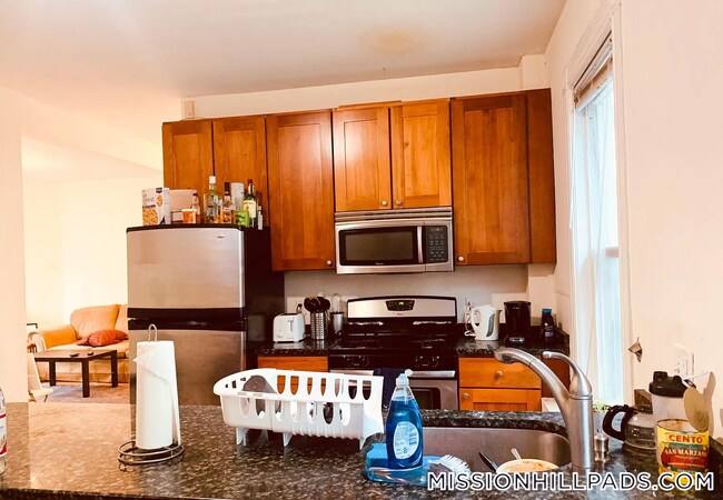 17 Sachem St Unit 3