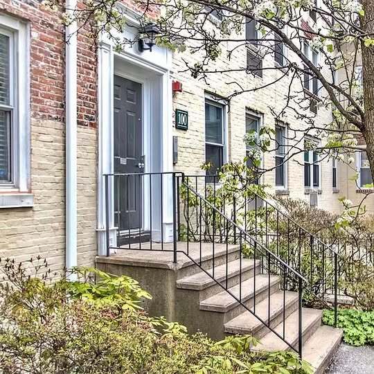 Photo - 100 Woodside Grn Unit 2A