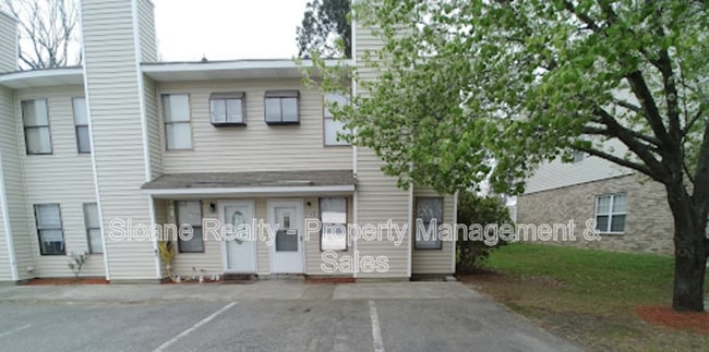 Building Photo - 149 Pine Shadow Dr