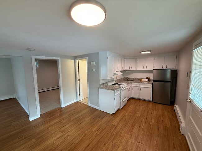 Photo - 10 Fruit St Unit Fruit St.