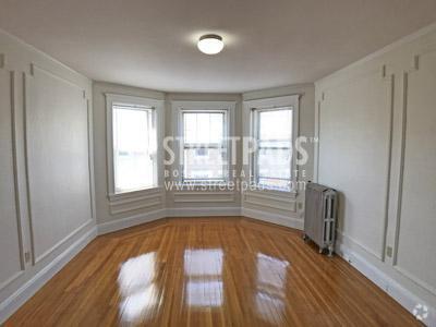 Building Photo - 1 bedroom in Malden MA 02148 Rental