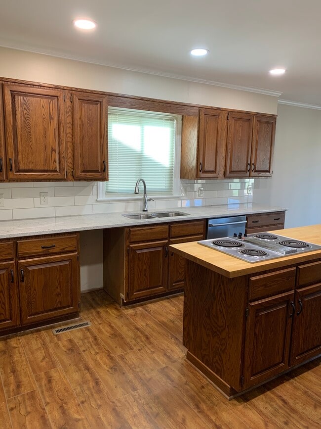 Photo - 132 Spyglass Dr