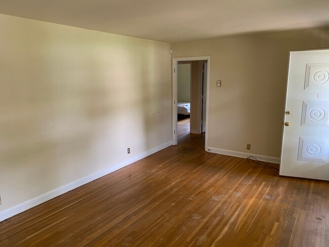 Photo - 3608B Caldwell Ct Unit 3608 B