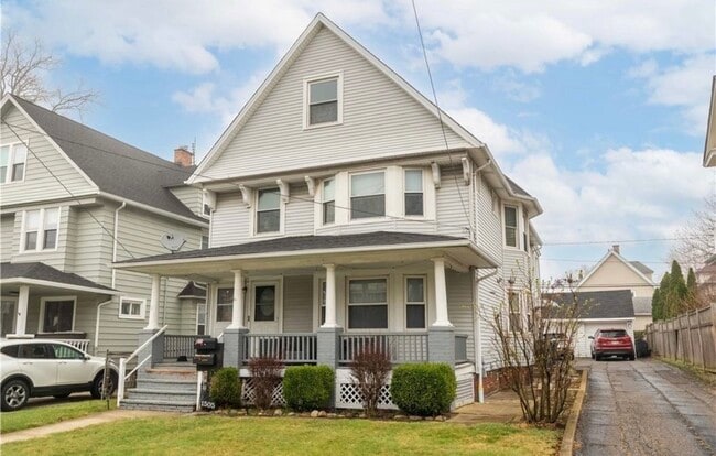 Building Photo - 1505 Wagar Ave Unit Lower