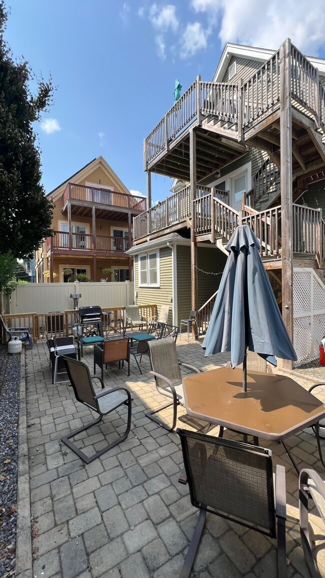 Photo - 346 Summer St Unit 1 4-bed 2-bath
