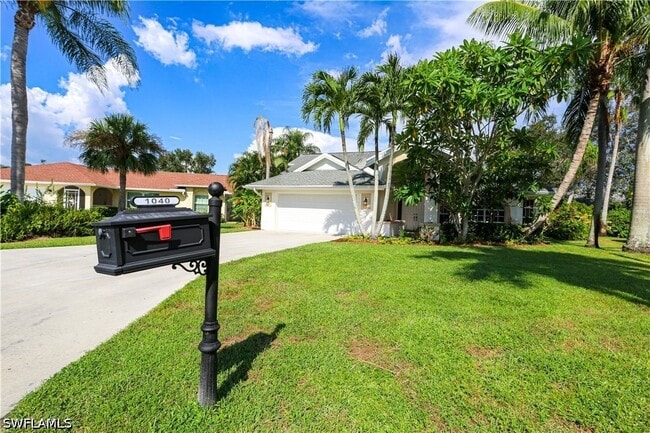 Photo - 1040 Moon Lake Dr