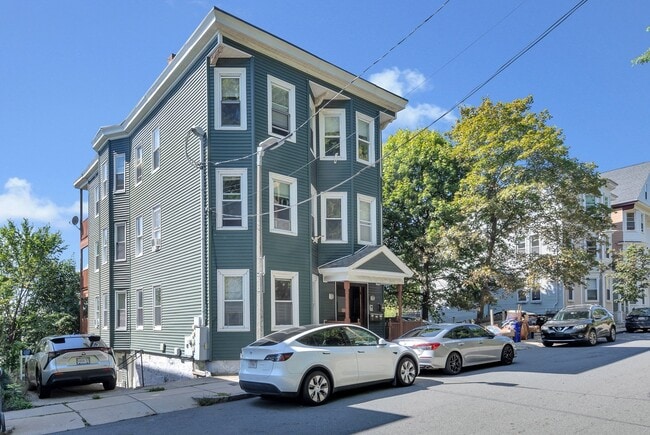 Building Photo - 22 Fisher Ave